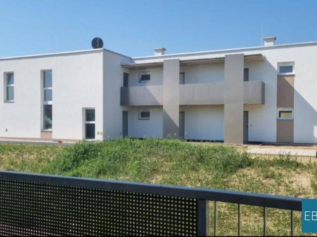 2 Zimmerwohnung mit Balkon im 1. OG