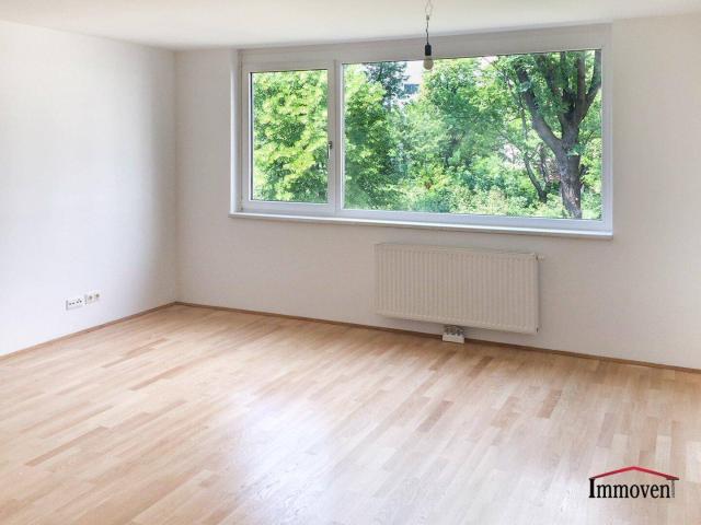 2 Zimmerwohnung mit Balkon in U Bahnnähe Mietbeginn 01.11.2026