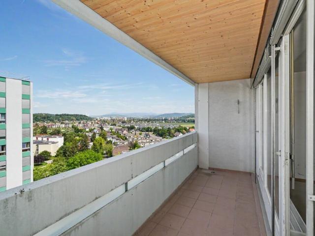 2 Zimmerwohnung mit herrlicher Aussicht in Reinach