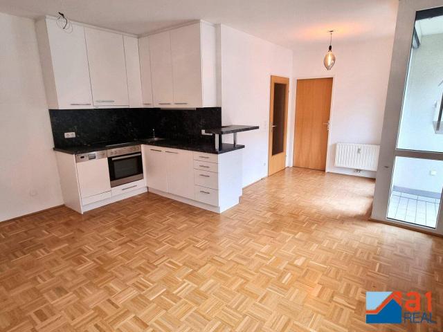 2 Zimmerwohnung mit Loggia/Balkon und Tiefgaragenabstellplatz in Urfahr zu kaufen!