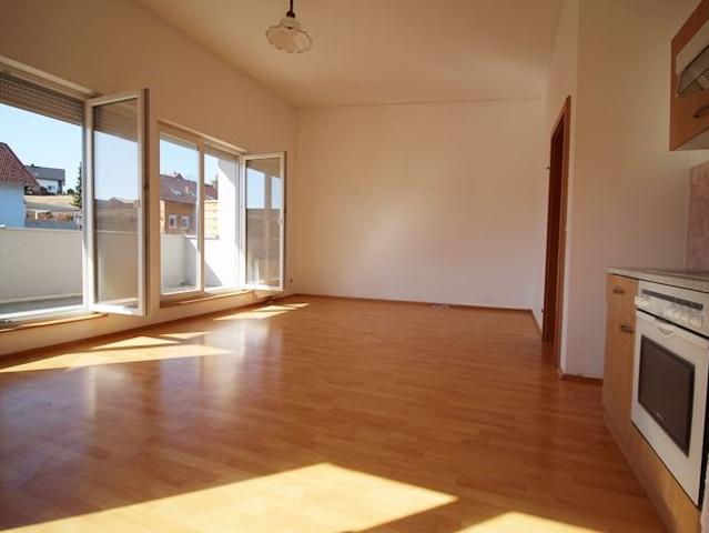 2 Zimmerwohnung mit Terrasse in Hart bei Graz