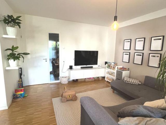 2 Zimmerwohnung mit Terrasse und Stellplatz in Wandsbek!