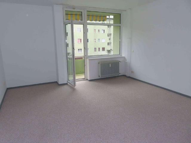 2 Zimmerwohnung, saniert, bezugsfrei, mögliche Kapitalanlage