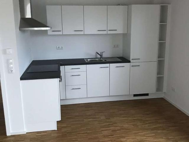 2 ZKB, WC, Einbauküche, Balkon, Keller, Neubau 2018