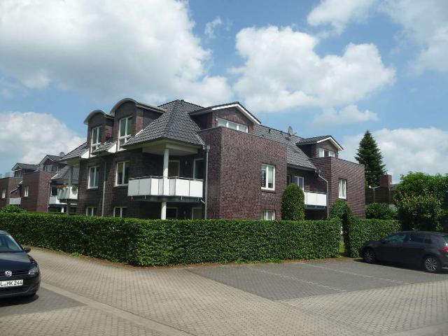 2 ZKB Dachgeschosswohnung mit Einbauküche und Dachterrasse