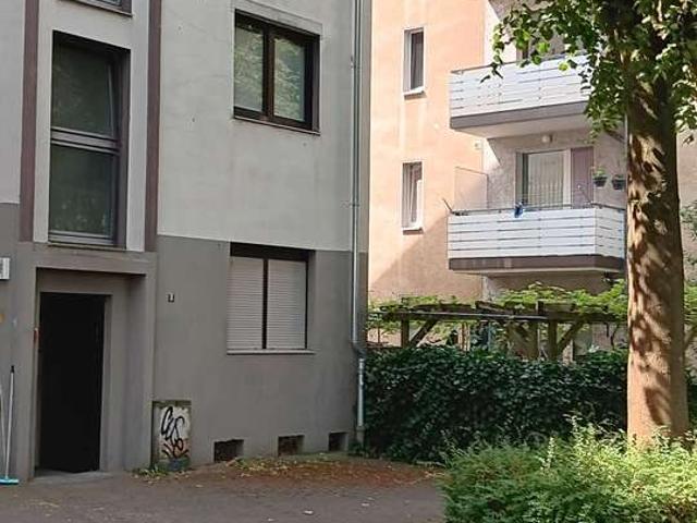 2 ZKDB leerstehend