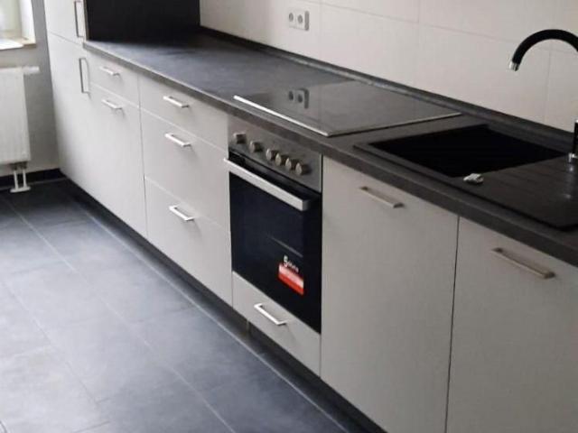 + + 2,0 Zimmerwohnung mit Balkon und Einbauküche! + +