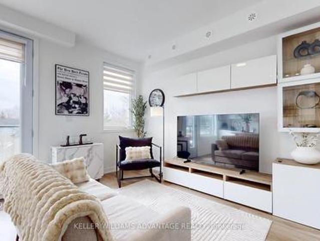 2 1479 O'Connor Drive, Toronto, ON, M4B 2V5 townhouse for sale | Listing ID E12999 | Royal LePage