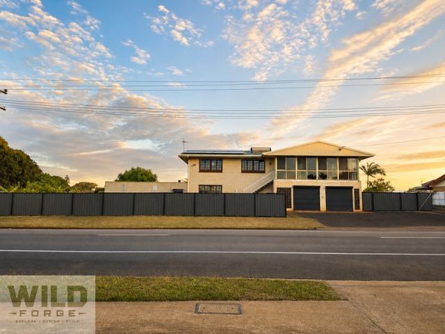 2,168m² Across Two Lots Spacious 7 Bedroom Home
