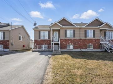 2 174 Rue Galipeau, Thurso, QC, J0X 3B0 house for lease | Listing ID 23574 | Royal LePage