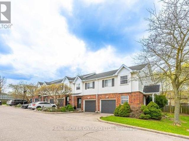 2 185 Highland Crescent, Kitchener, ON, N2M 5P8 townhouse for sale | Listing ID X13601 | Royal LePage