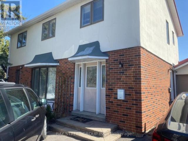 2 19 Dunsfold Drive, Toronto, ON, M1B 1T5 house for lease | Listing ID E13734 | Royal LePage