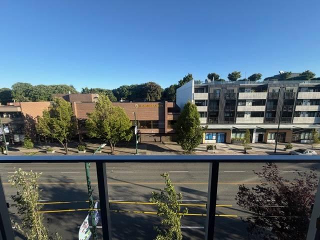 $2,100 / 2br – 485ft2 – Like New Modern Spacious Studio The St. George Ready Anytime! East Vancouver