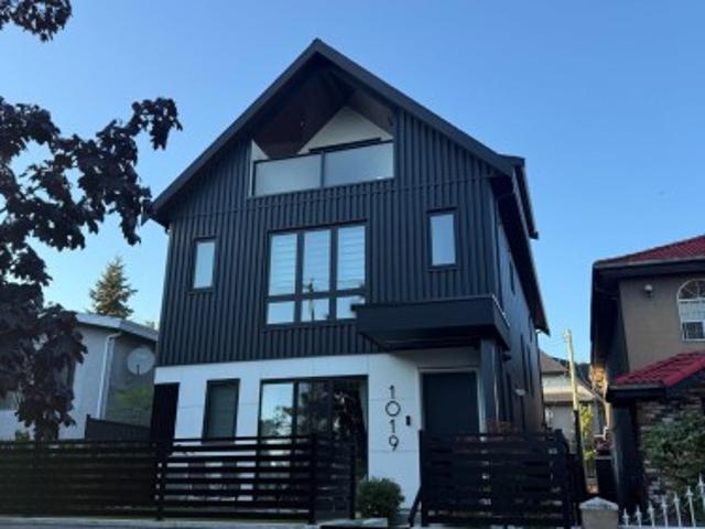 2 101 Th Avenue W, Vancouver, BC, V6P 2M4 duplex for sale | Listing ID R3165 | Royal LePage