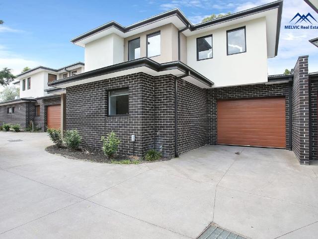 2 / 101 Springfield Drive, Narre Warren