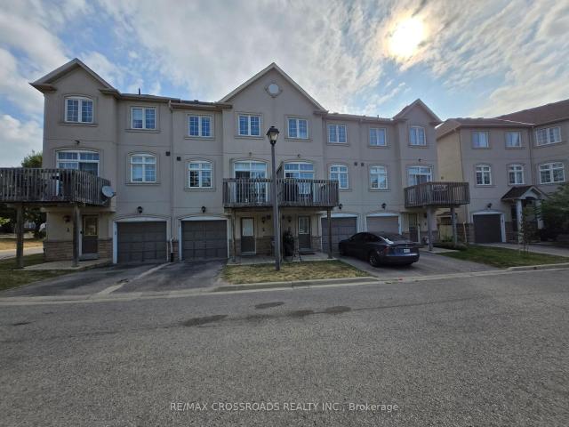 2 10 Post Oak Drive, Richmond Hill | Sold, N12651 | Condos. Ca