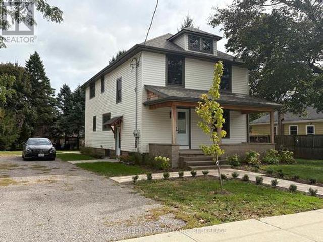 2 1105 Haist Street, Pelham Fonthill, ON, L0S 1E2 house for lease | Listing ID X13836 | Royal LePage