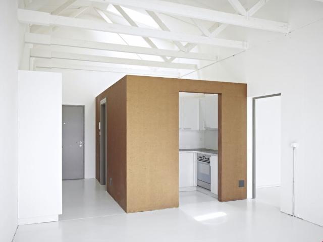 2 1/2 Zimmer Wohnung mit grossem Sitzplatz inklusiv Parkplatz