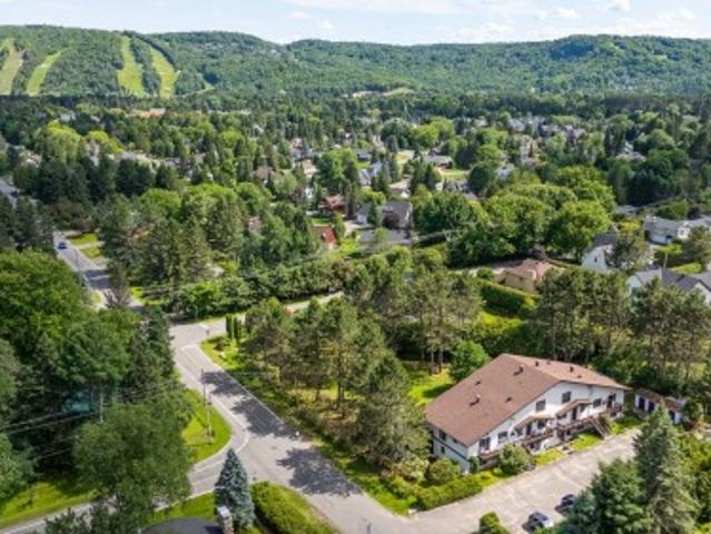 2 130 Av. St Jacques, Saint Sauveur, QC, J0R 1R7 condo for sale | Listing ID 21259 | Royal LePage