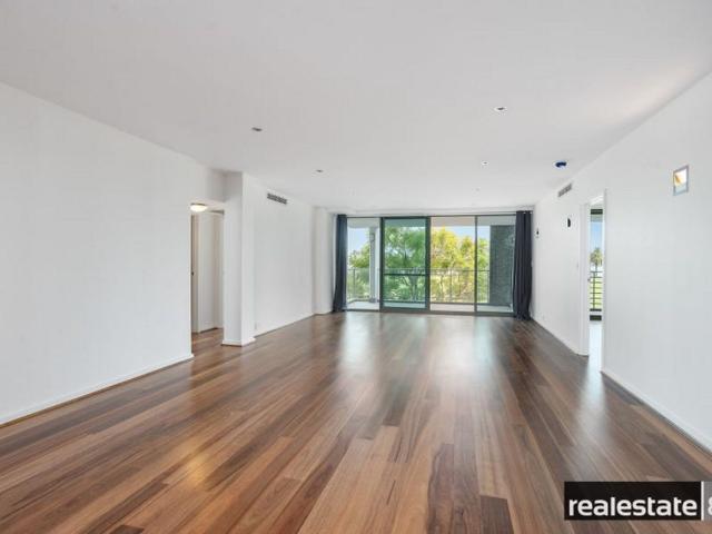 2 / 132 Terrace Road, PERTH WA 6000
