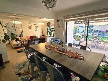 $ 2.200.000 Casa en Arriendo en Colina 4 dormitorios 4 baños / Kutt Property