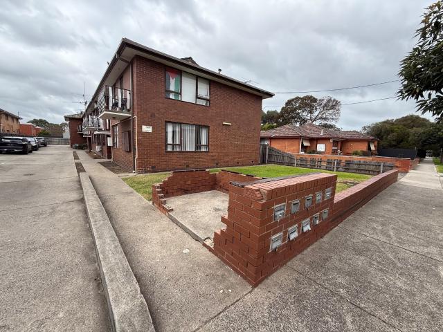 2 / 20 Empire Street, Footscray