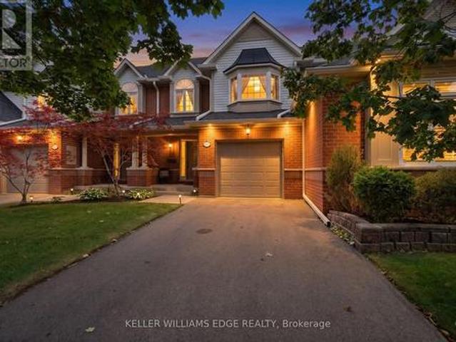 2 2175 Country Club Drive, Burlington, ON, L7M 4H9 townhouse for sale | Listing ID W13803 | Royal LePage