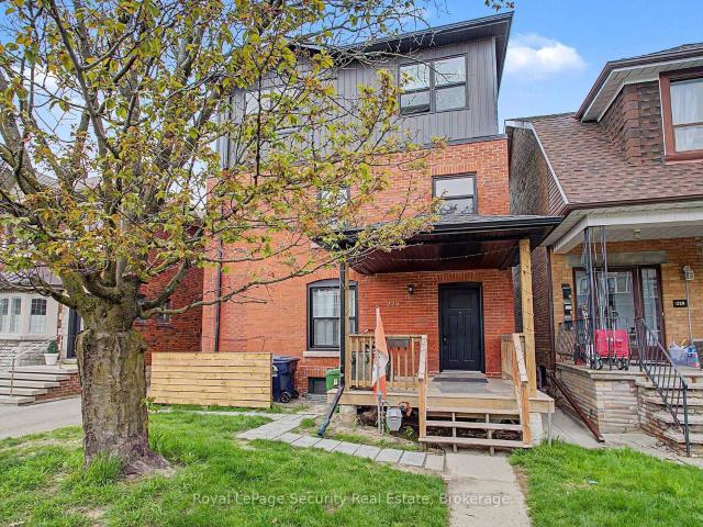 2 226 Lauder Avenue in Toronto: Oakwood Village House for lease Toronto C03: MLS®# C13122440