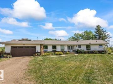 2 23123 Twp Road 564, Rural Sturgeon County, AB, T0A 1N3 house for sale | Listing ID E4490 | Royal LePage