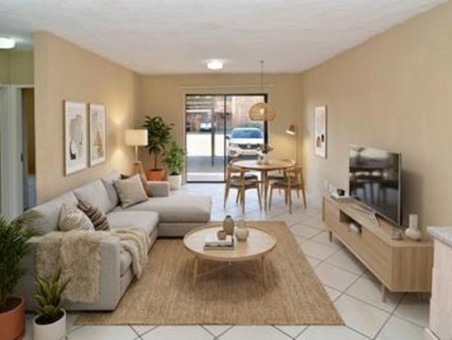 2 & 3 bedroom apartments to let