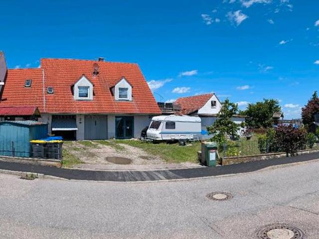2 3 Familien Haus zu verkaufen