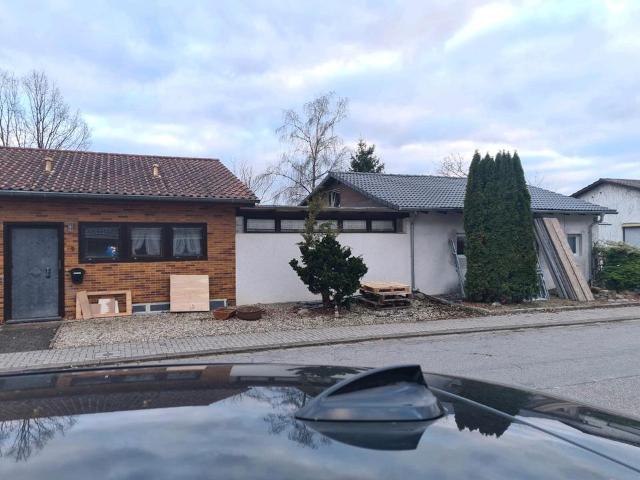 2 3 Familienhaus 270 qm