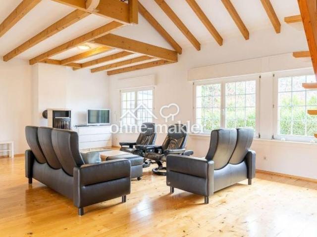 2 3 Zimmer Wohnung mit Haus Ambiente