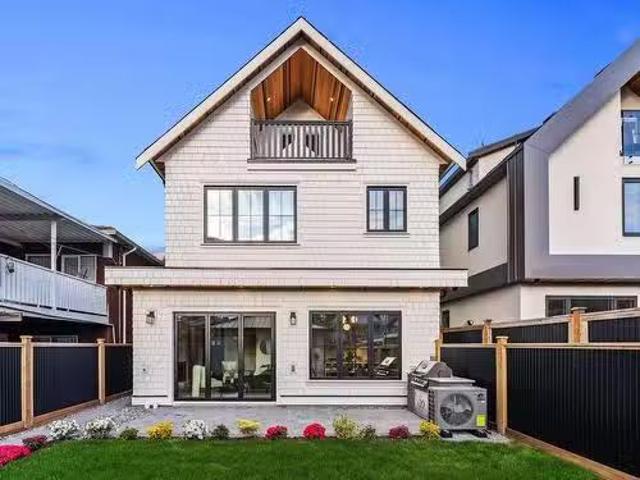 2 4763 Commercial Street, Vancouver, BC, V5N 4G8 house for s.
