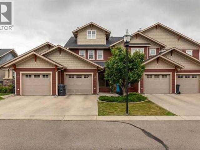 2 418 Couleecreek Boulevard South, Lethbridge, AB, T1K 4M6 townhouse for sale | Listing ID A2337 | Royal LePage