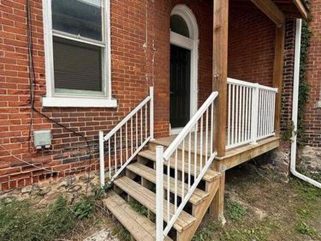 2 42 Toronto Street, Barrie, ON, L4N 1T9 house for lease | Listing ID S13823 | Royal LePage