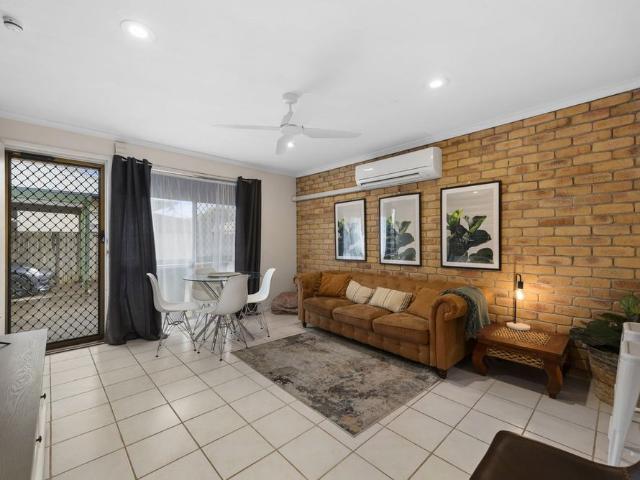 2 / 4 Garget Street, East Toowoomba QLD 4350