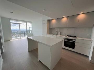 $2,550 / 1br – 604ft2 – 1BD + large den 1Bath @ Telford on the Walk available July 15th Burnaby / Metrotown