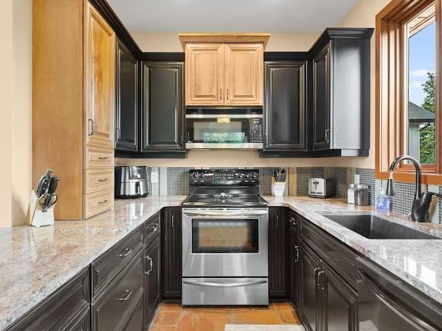 $2, 500, 4491 Nottingham Rd, Lower Mission