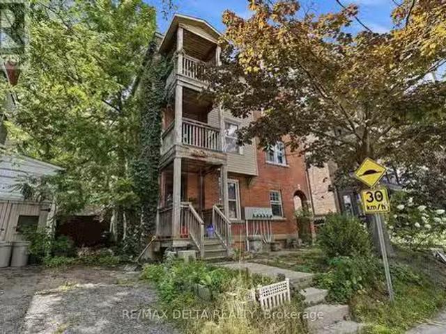 2 516 Bay Street, Ottawa, ON, K1R 6B2 investment for lease.