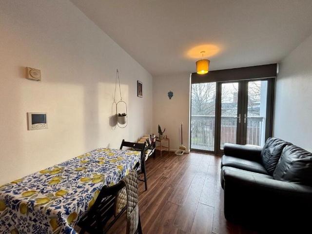 2.5, 117 Lisburn Road, Belfast, BT9 7BL