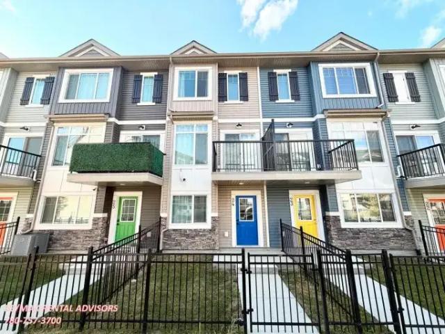 2.5 Bedroom Townhouse Edmonton AB 105505850