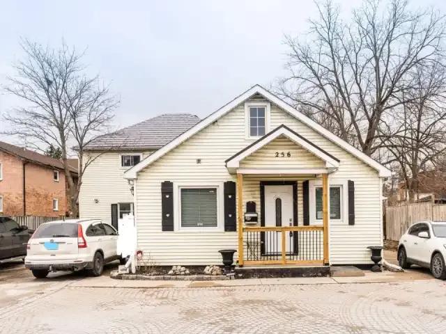 2.5 Bedroom Apartment Barrie ON 104142585