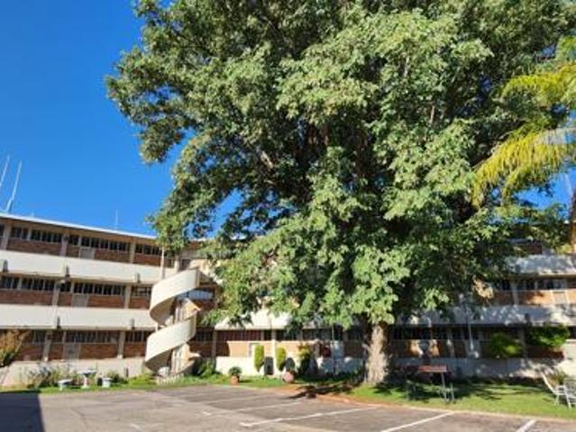2.5 Bedroom Apartment in Upington Central