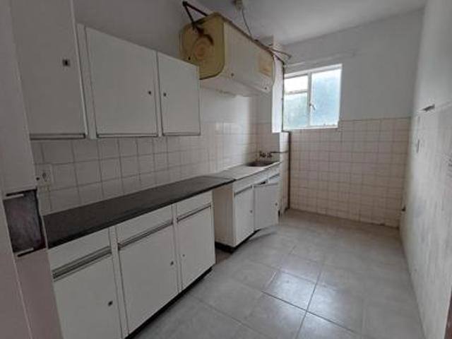 2.5 bedroom apartment or a 1.5 bedro.