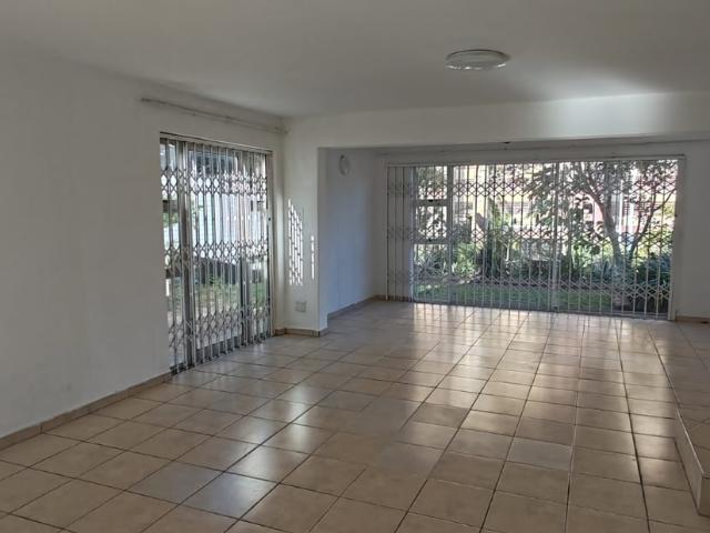 2.5 Bedroom Apartment To Let in Amanzimtoti