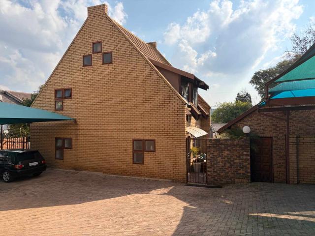 2.5 Bedroom Cluster in Parkmore