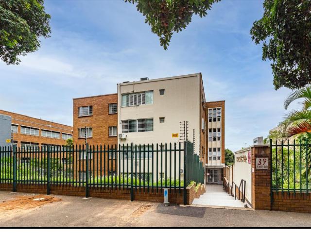 2.5 Bedroom Flat To Let in Glenwood