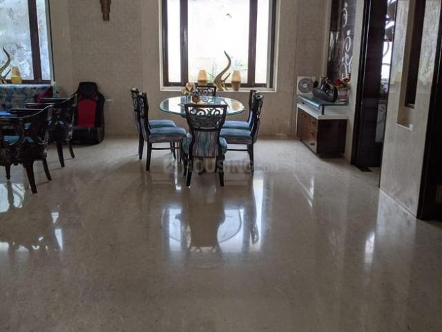2.5 BHK Apartment in Tardeo for rent Mumbai. The reference number is 20639165