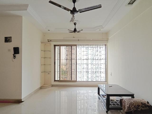 2.5 BHK Apartment in Thane West for rent Thane. The reference number is 20659189